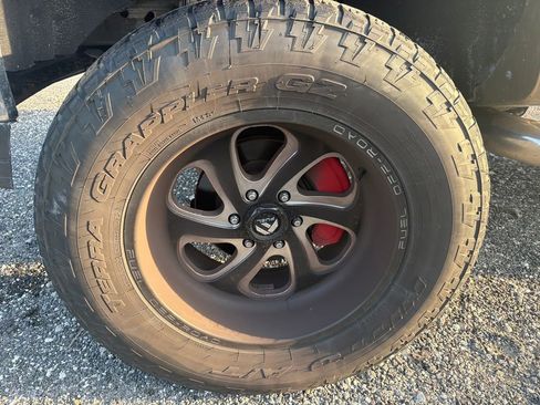 Used 2014 Chevrolet Silverado 1500 LTZ Z71 w/ LTZ Plus Package image 15