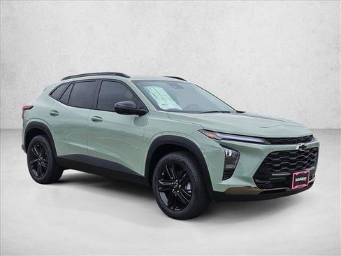 New 2026 Chevrolet Trax ACTIV FWD image 7