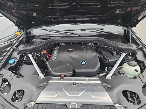 Used 2025 BMW X4 xDrive30i image 15