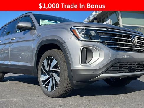 New 2026 Volkswagen Atlas SE FWD image 5