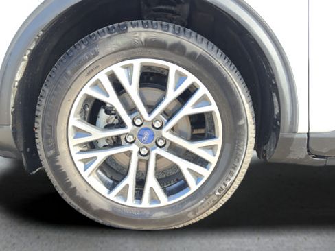 Used 2020 Ford Escape SEL AWD/4WD image 25