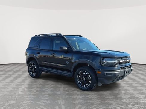 Used 2022 Ford Bronco Sport Outer Banks image 2