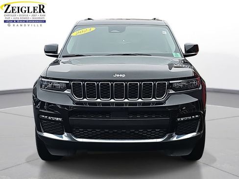 Used 2023 Jeep Grand Cherokee L Limited image 2