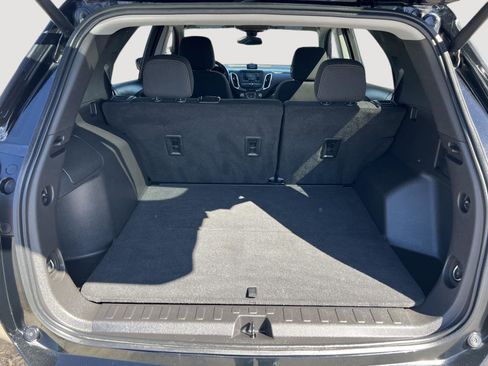Used 2022 Chevrolet Equinox LT image 21