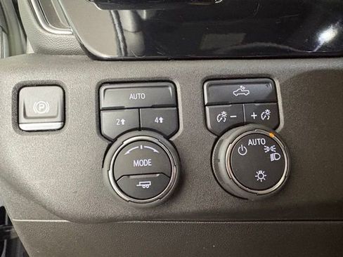 Certified 2024 Chevrolet Silverado 1500 LT image 14