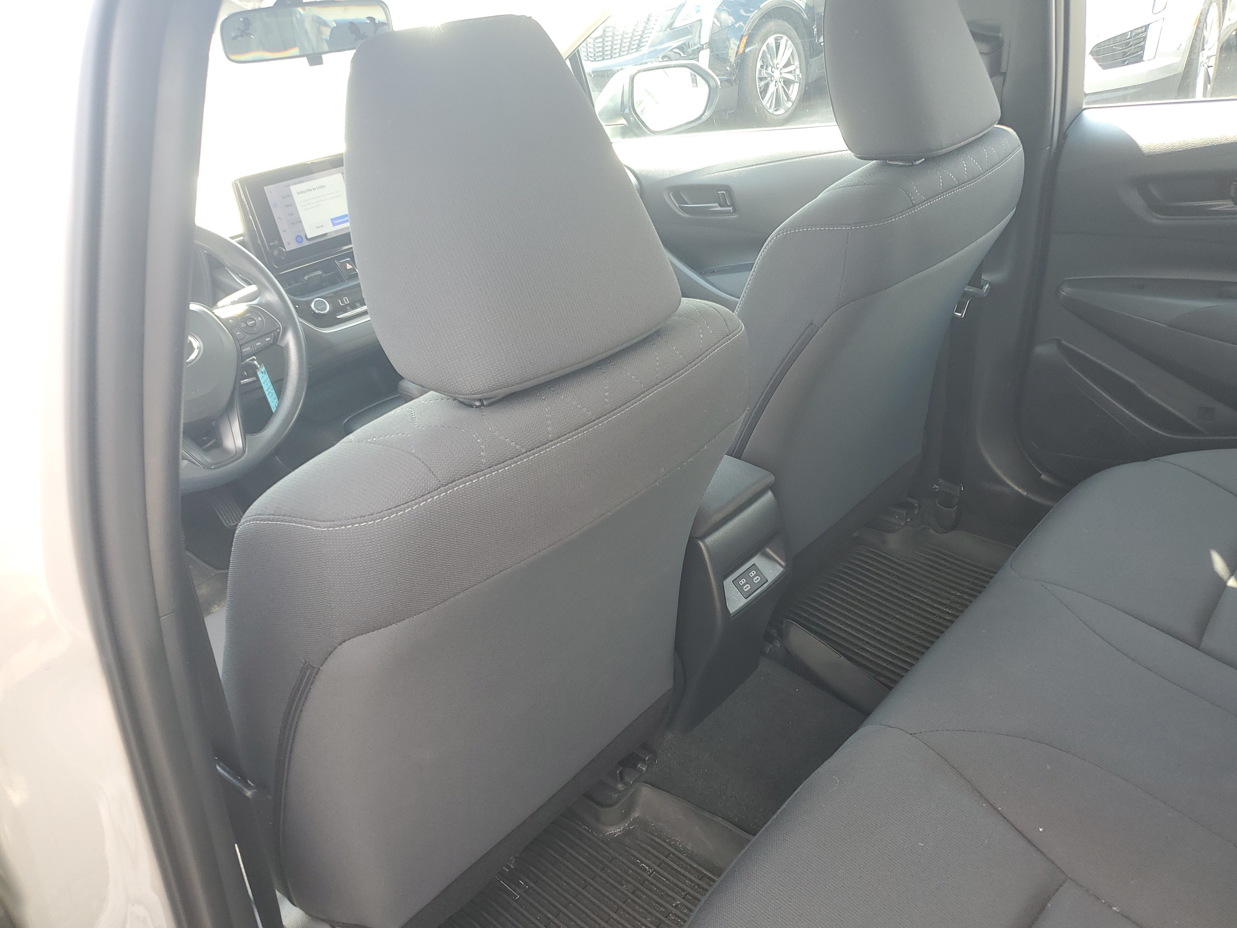 Used 2024 Toyota Corolla LE FWD image 14