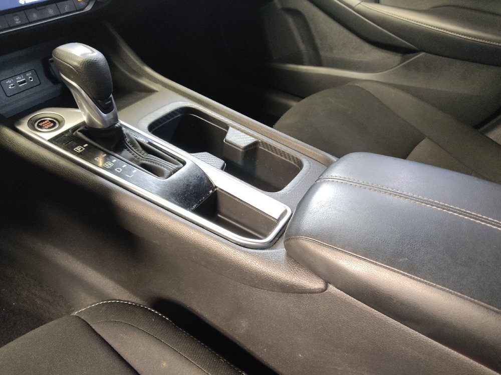 Used 2025 Nissan Sentra SV w/ All-Weather Package FWD image 26