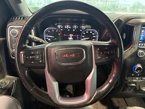 Used 2021 GMC Sierra 2500 SLT AWD/4WD image 9