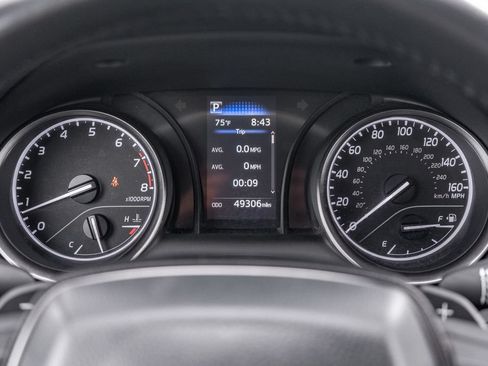 Used 2024 Toyota Camry SE FWD image 23