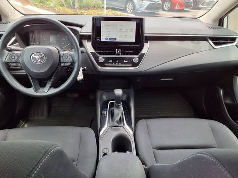 Used 2024 Toyota Corolla LE FWD image 17