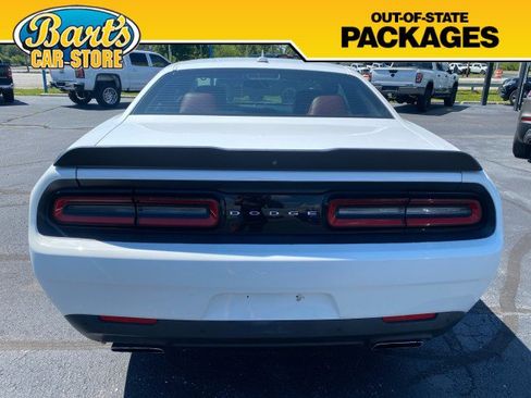 Used 2016 Dodge Challenger R/T Plus RWD image 5