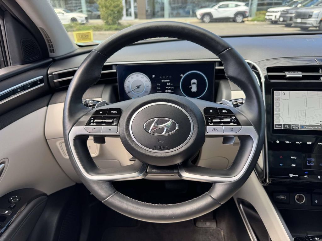 Used 2023 Hyundai Tucson Limited AWD/4WD image 15