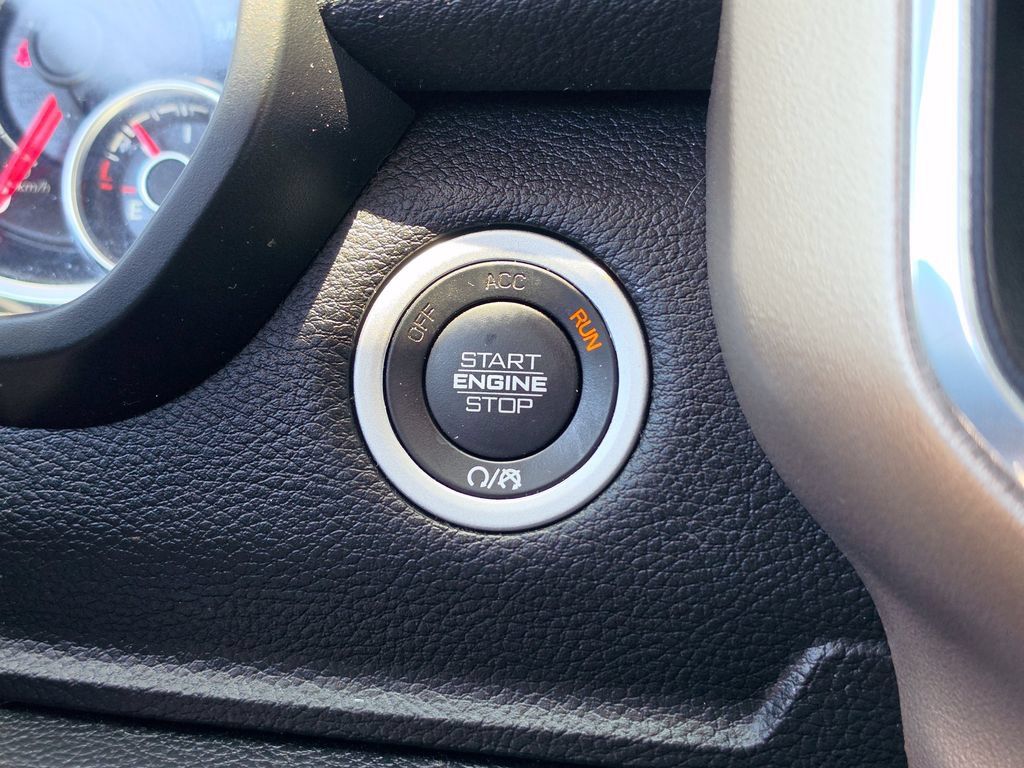 Used 2022 RAM 1500 Laramie RWD image 32