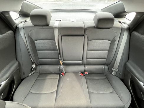 Used 2025 Chevrolet Malibu LT image 18