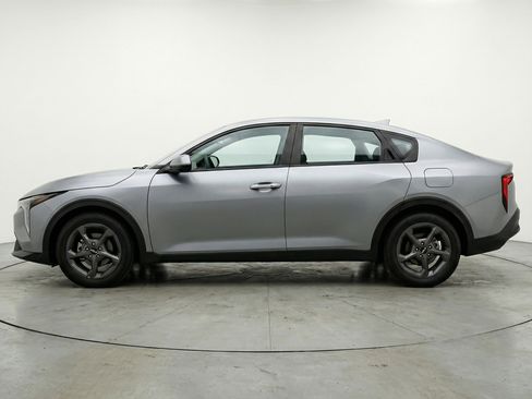 Used 2025 Kia K4 FWD image 5