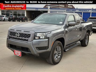 Used 2025 Nissan Frontier SV