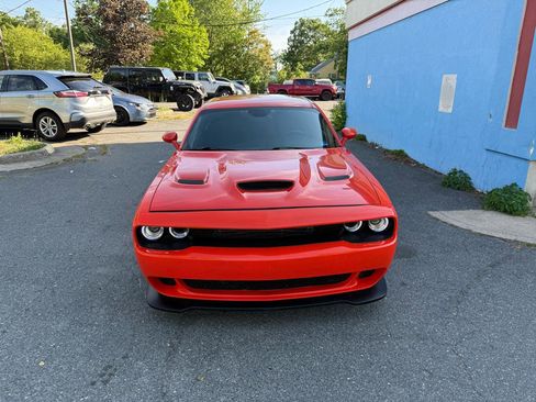 Used 2016 Dodge Challenger R/T Scat Pack RWD image 16