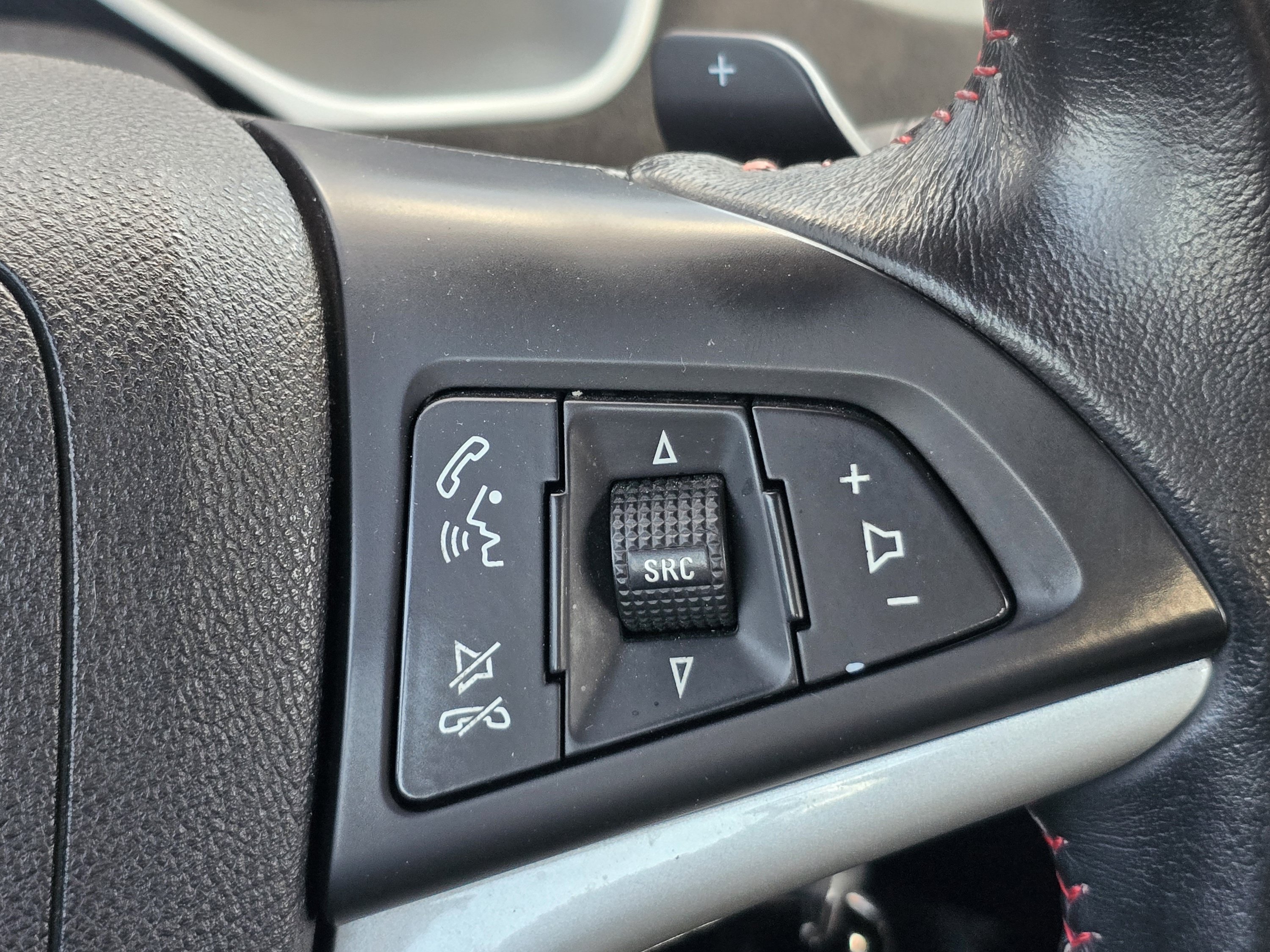 Used 2013 Chevrolet Camaro ZL1 RWD image 11