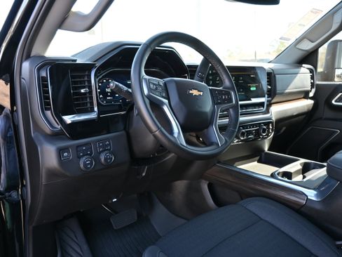 Used 2025 Chevrolet Silverado 2500 LT w/ Texas Edition image 14