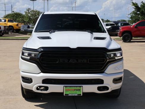 Used 2024 RAM 1500 Limited AWD/4WD image 2