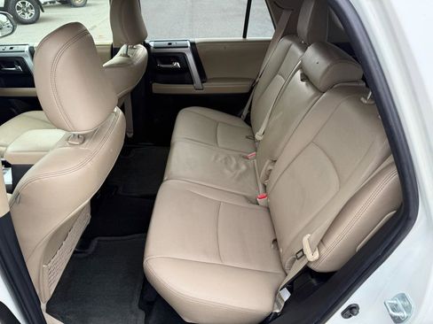 Used 2016 Toyota 4Runner Limited image 13