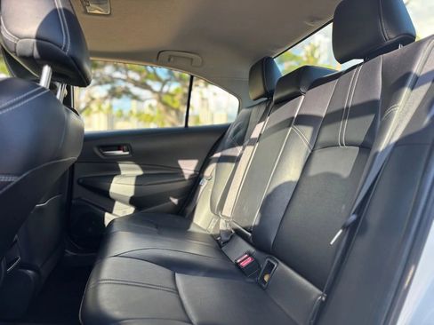 Used 2021 Toyota Corolla XLE image 11