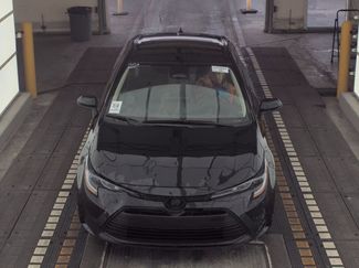 Used 2025 Toyota Corolla LE video 2