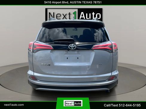 Used 2018 Toyota RAV4 SE w/ Power Extra Value Package FWD image 16