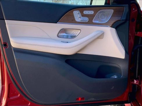 Used 2020 Mercedes-Benz GLE 580 4MATIC image 21