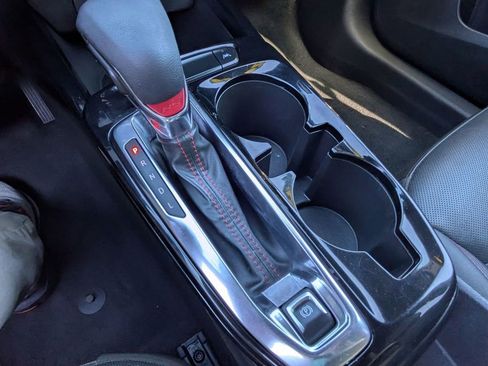 Used 2024 Chevrolet Trax RS w/ Driver Confidence Package image 23