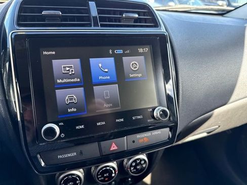 Used 2022 Mitsubishi Outlander Sport SE FWD image 6