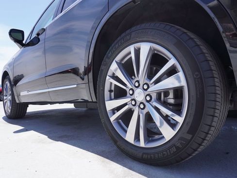 Certified 2025 Cadillac XT6 Premium Luxury AWD/4WD image 6