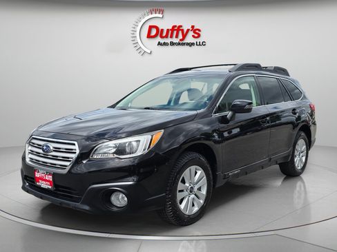 Used 2017 Subaru Outback 2.5i Premium AWD/4WD image 16