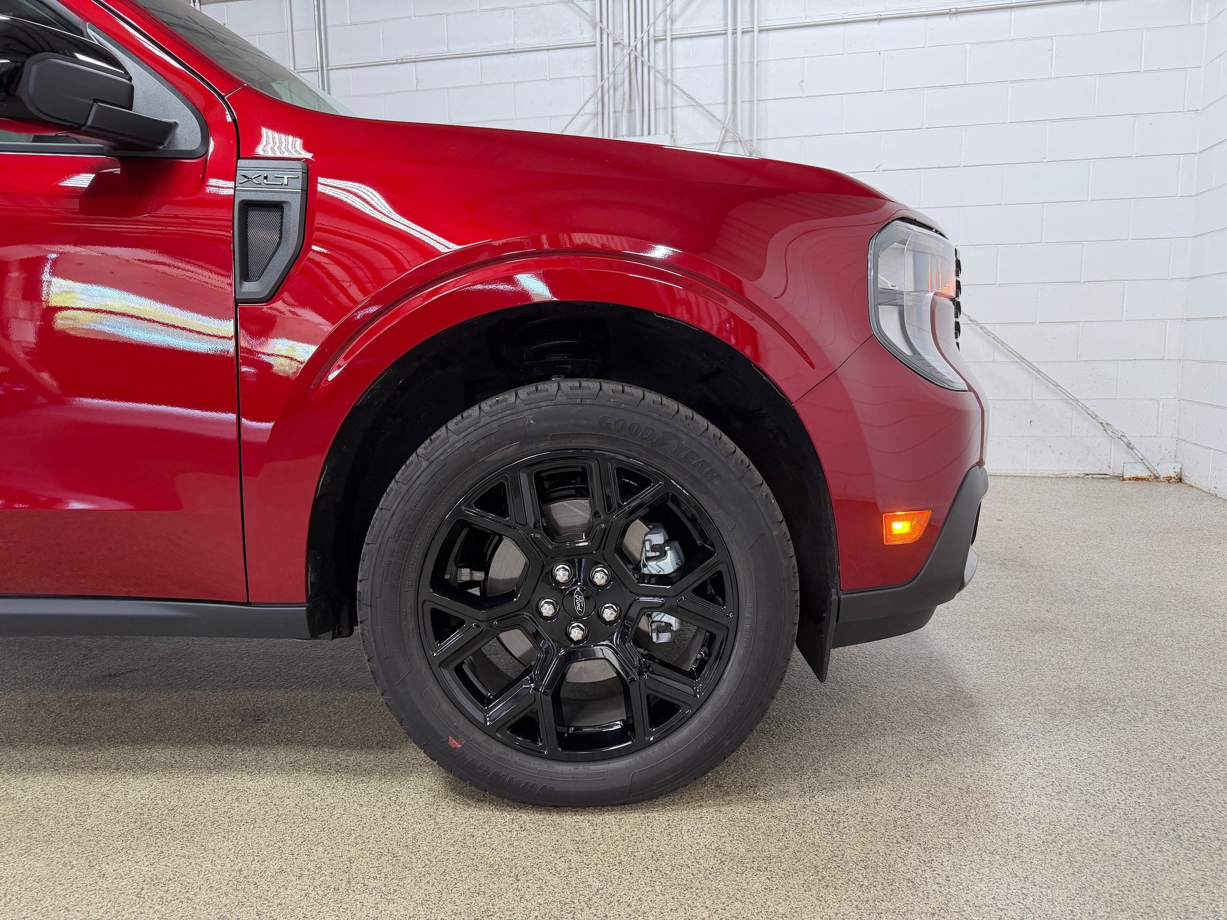 Used 2026 Ford Maverick XLT AWD/4WD image 32
