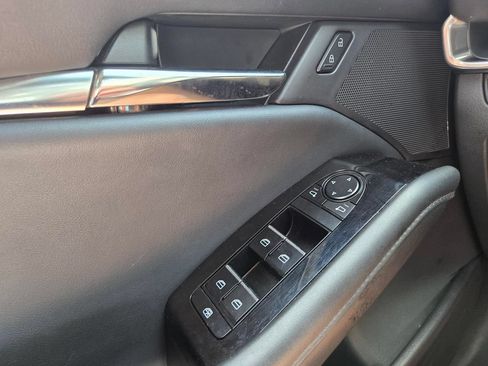 Used 2025 MAZDA MAZDA3 s FWD image 13