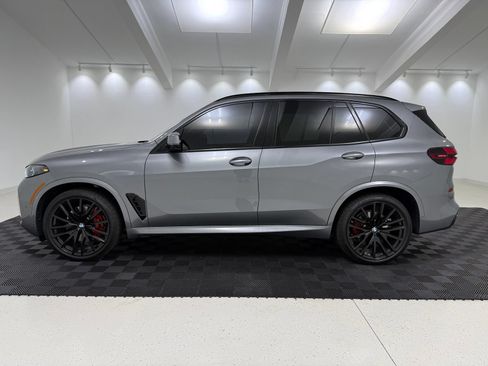 Used 2026 BMW X5 xDrive40i w/ M Sport Package AWD/4WD image 4