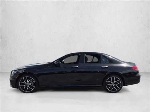 Used 2022 Mercedes-Benz E 450 4MATIC Sedan image 9