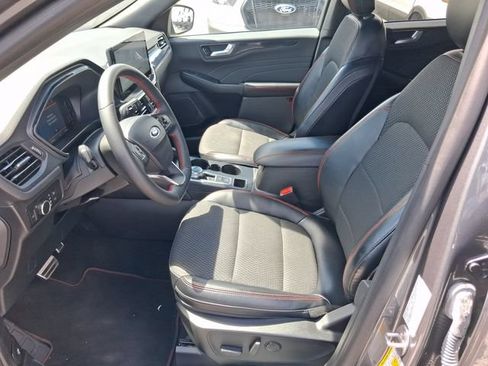 Used 2023 Ford Escape ST-Line w/ Tech Pack #1 FWD image 12