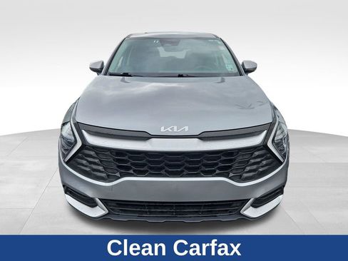 Used 2024 Kia Sportage LX image 2