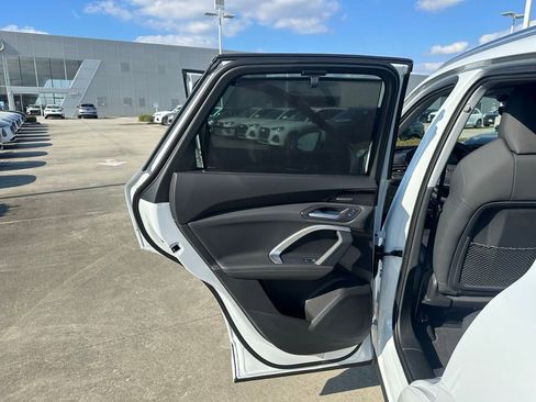 New 2025 Audi Q5 Premium Plus image 22