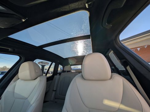 Used 2022 BMW X3 xDrive30i w/ Premium Package 2 image 6