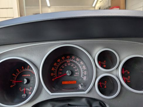 Used 2015 Toyota Sequoia SR5 image 15