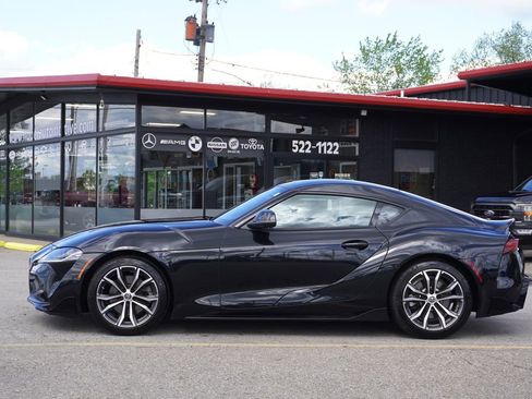 Used 2023 Toyota Supra RWD image 4