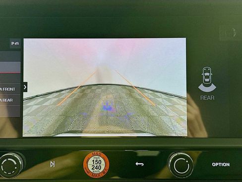 New 2026 Porsche Macan image 20