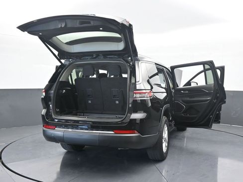 Used 2021 Jeep Grand Cherokee L Laredo w/ Luxury Tech Group I image 76