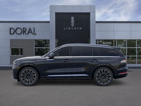 New 2026 Lincoln Aviator Black Label w/ Dynamic Handling Package AWD/4WD image 3