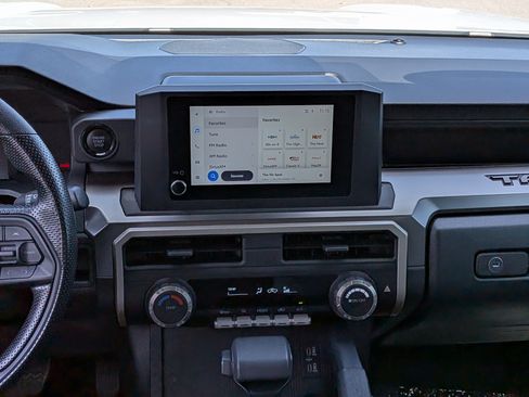 Used 2024 Toyota Tacoma SR5 RWD image 19