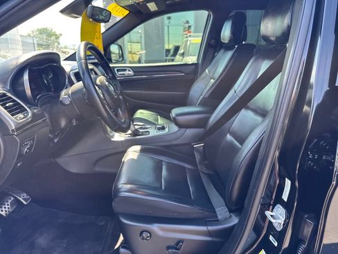 Used 2018 Jeep Grand Cherokee High Altitude AWD/4WD image 9