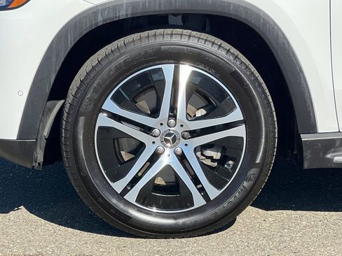 Certified 2023 Mercedes-Benz GLS 450 4MATIC image 12