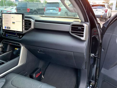 Used 2023 Toyota Tundra Limited RWD image 18